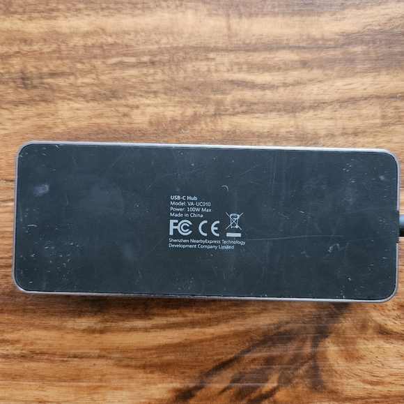 VAVA USB-C Hub, 8-in-1 USB-C Adaptor - Picture 2 of 5